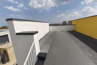 Vila moderna de vanzare strada M16 Mamaia Sat - 4