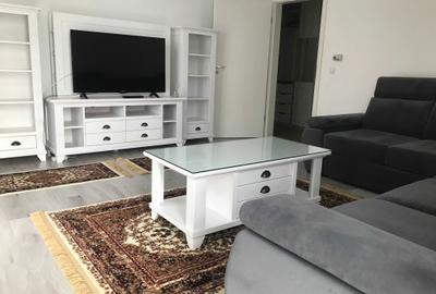 Apartament cu 2 camere decomandat în IAR - 1