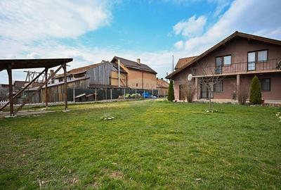 Casă cu 4 camere cu Teren 1000 Mp în Podu Oltului - 18