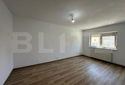 Apartament cu 1 camera, zona Victoriei