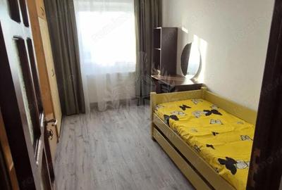 Apartament cu 3 camere decomandat în Cantacuzino - 6