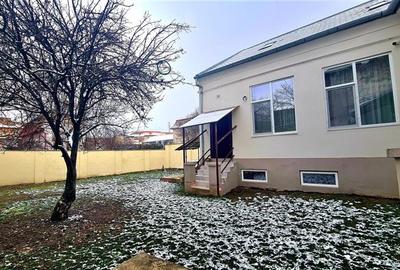 Casă cu 10 camere cu Canalizare în Fabric - 6