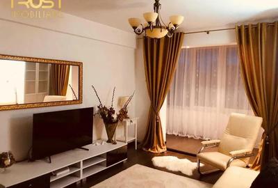 Apartament cu 2 camere semidecomandat, mobilat în Centrul Civic