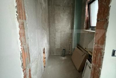 Casă cu 4 camere cu Teren 300 Mp în Rădăuți - 7