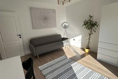Apartament cu 3 camere decomandat în Florești - 1
