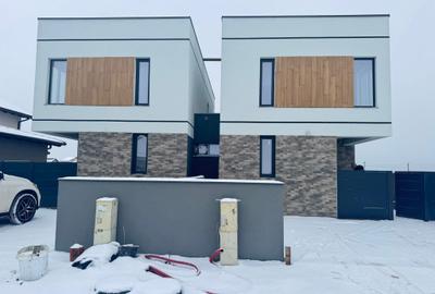 Duplex cu 3 camere cu Teren 330 Mp în Moșnița Nouă - 2