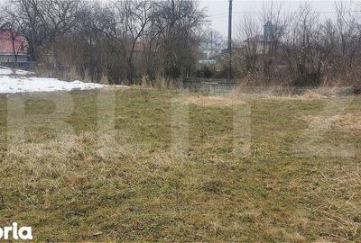 Teren de 2708 mp, în Valea - 4