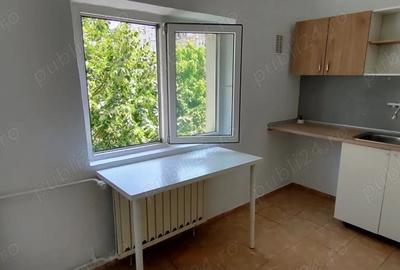 Apartament nemobilat 3 camere decomandate Panduri, zona foarte buna - 7