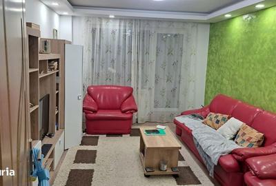 Apartament cu 3 camere în 1 Decembrie 1918