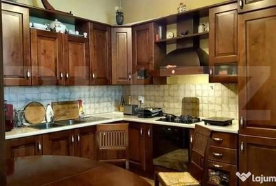 Apartament cu 2 camere semidecomandat, mobilat în Central - 1
