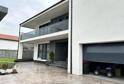 Casă cu Teren 999 Mp în Central - 6