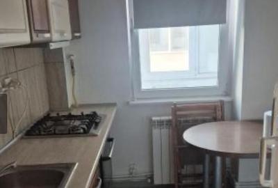 Garsoniera zona Tomis nord mobilată utilată 32 mp Garsoniera zona Tomis nord mobilată utilată 32 mp - 2