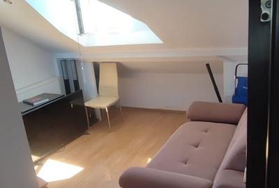 Apartament cu 3 camere decomandat în Central - 1