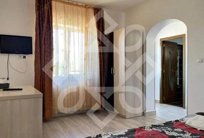 Pensiune cu 7 camere de vanzare in Baile 1 Mai - 2