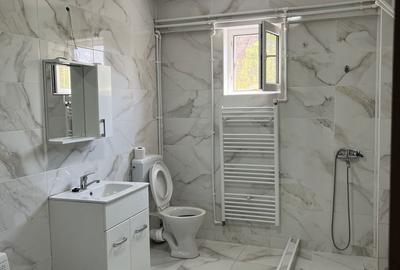 Apartament cu 3 camere decomandat în Central - 4