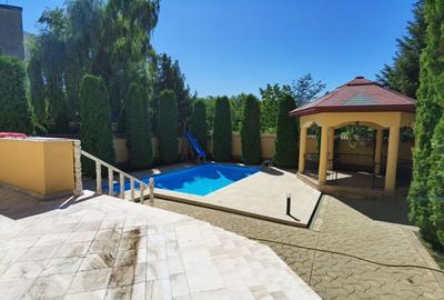 Vila impresionanta cu 7 dormitoare, piscina si locuri de parcare in curte - 2