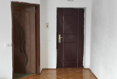 Vand apartament cu o camera in Flore?ti, str Muzeul Apei - 1