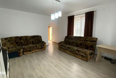 Casă cu 5 camere decomandat cu Canalizare în Zorilor - 13