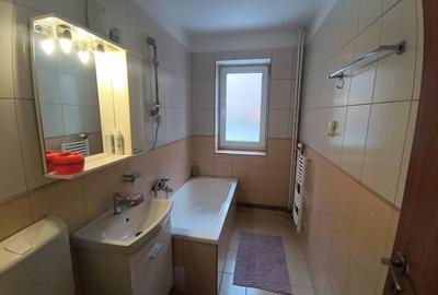 Apartament cu 2 camere semidecomandat, mobilat în Universității - 13