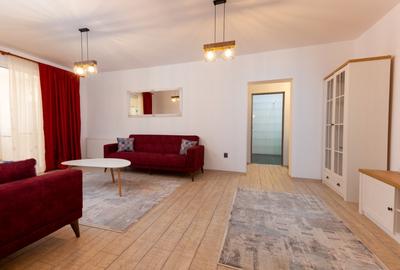 Cluj Apartament 3 camere, renovat complet, cu terasa, strada Porii - 1