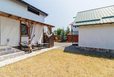 Casa luminoasa cu gradina si garaj - 9