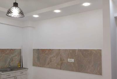 Apartament cu 3 camere decomandat în Central - 3