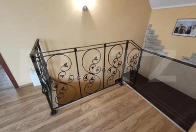 Casă cu 4 camere cu Teren 2700 Mp în Cihei - 14