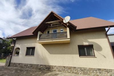 Casa 5 camere, zona ultracentrala, 1500mp teren, Radauti - 3