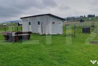 Casă cu 7 camere cu Teren 1750 Mp în Central