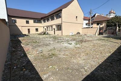 Spațiu comercial, de 300 mp, în Central - 2
