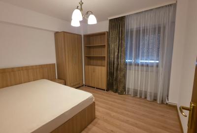 Apartament cu 4 camere decomandat în Tineretului - 9