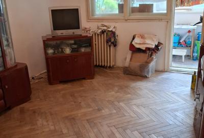 Apartament 2 camere decomandat - Casa de Cultura - 92.000 euro (Cod E2) - 1
