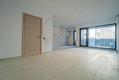 Apartament cu 3 camere semidecomandat în Inel II