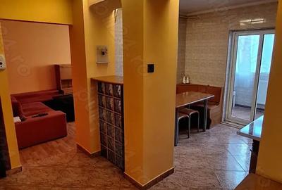 Proprietar, ofer spre inchiriere apartament modern cu 3 camere decomandate in Galati, Tiglina 3 - 8