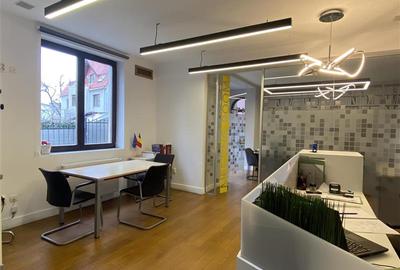 Casă individuală cu 8 camere cu Teren 161 Mp în Cișmigiu - 2