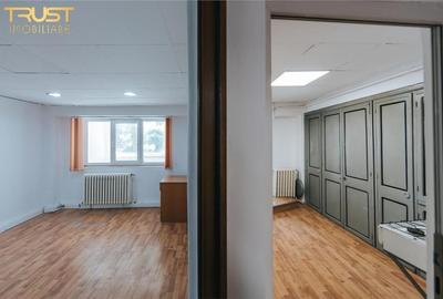 Spatiu birou/Cabinet |  3 camere | 74 MP  | Parcare - 8