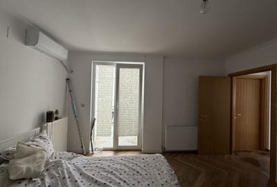 Casă cu 4 camere cu Canalizare în Tunari - 23