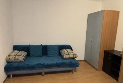 Apartament de 2 camere, decomandat, balcon, 2 minute de metrou 1 Decembrie 1918 - 3