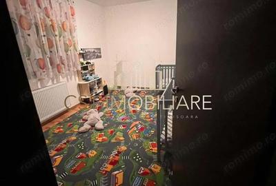 Apartament cu 3 camere decomandat în Sânandrei