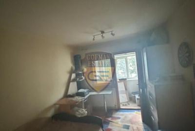 Apartament cu 3 camere decomandat, mobilat în Poarta 6 - 3