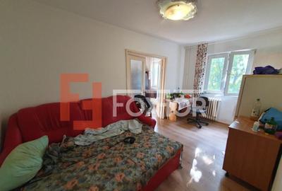 Apartament cu 3 camere, etaj 3 - zona Sagului