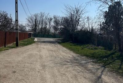 Teren de 1000 mp, în Corbu - 18