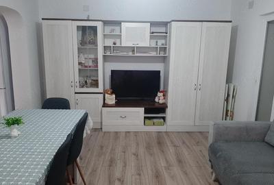 Apartament cu 3 camere semidecomandat, mobilat în Central - 3