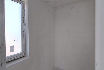 RECO Case insiruite cu trei camere in Sanmartin - 5