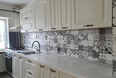 Inchiriez apartament 2 camere, et 2, CT, AC, mobilat, Brailei - 2