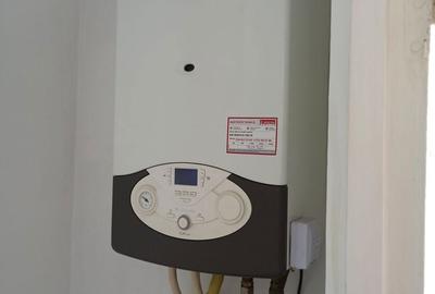 Apartament cu 4 camere decomandat în Dacia - 10