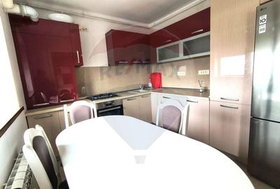 Apartament cu 3 camere de inchiriat in zona Delfinariu - 4