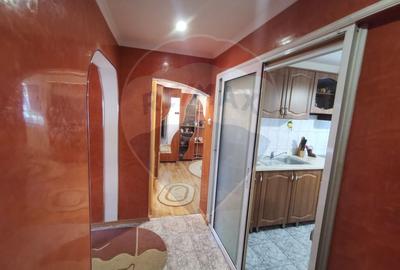 Apartament 3 camere Simeria,jud.Hunedoara - 8
