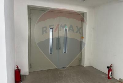 Spatiu comercial de inchiriat in zona Cetate - 7