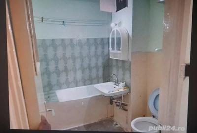 OCAZIE!!! 3 camere DECOMANDAT 70 mp utili etaj 2 C.Aradului biserica cu 2 bai vedere 2 parti - 5